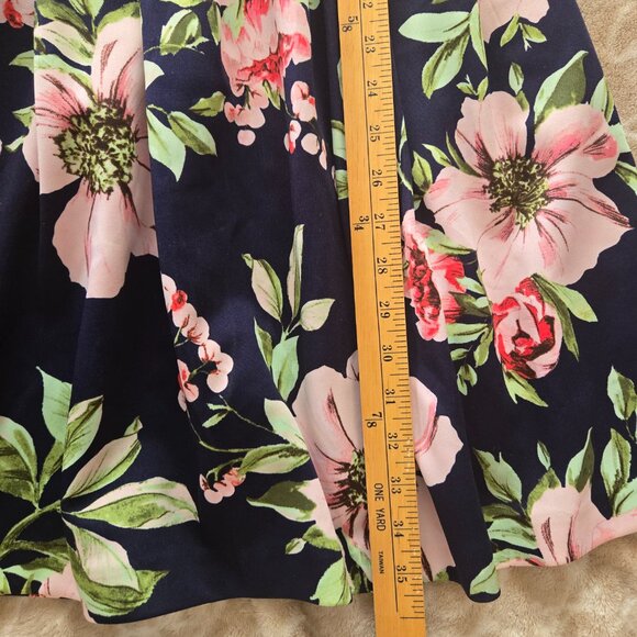 Vince Camuto Fit & Flare Floral Dress - Navy / Pink / Green - Size 6 - Picture 8 of 10